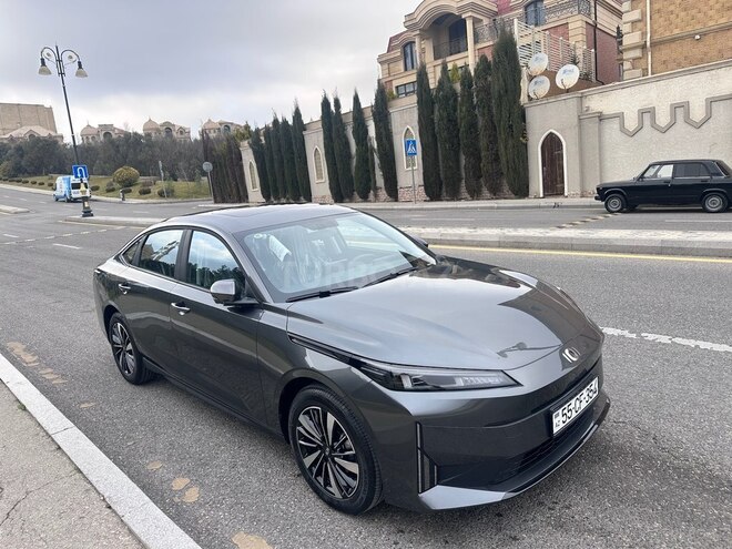 Changan Qiyuan A05 2025, 0 km - 1.5 l - Bakı