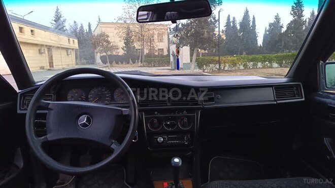 Mercedes 190 1991, 321,855 km - 1.8 l - Zərdab