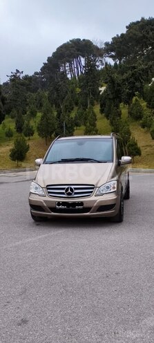 Mercedes Viano-1