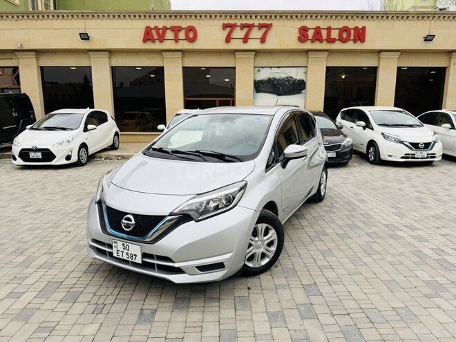 Nissan Note-1