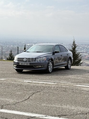 Volkswagen Passat (North America) 2016, 262,000 km - 1.8 л - Ağsu