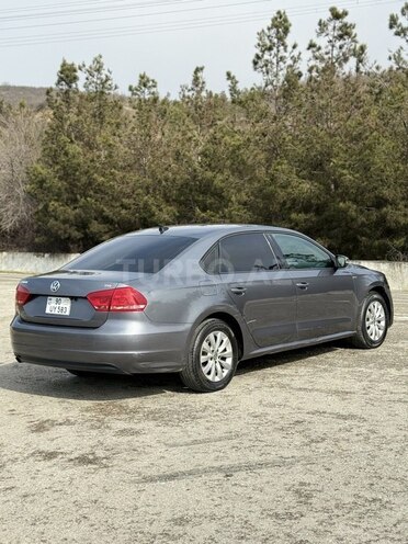 Volkswagen Passat (North America) 2016, 262,000 km - 1.8 л - Ağsu