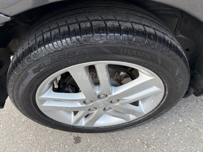 Subaru  2011, 186,000 km - 1.4 l - Sumqayıt
