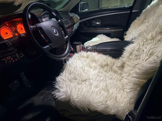 BMW 735 2002, 543,912 km - 3.6 l - Sumqayıt