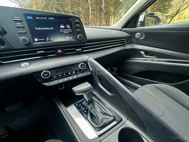 Hyundai Elantra 2021, 95,800 km - 2.0 l - Bakı
