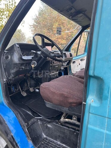 GAZ 33021 1996, 120,000 km - 2.4 l - Qazax