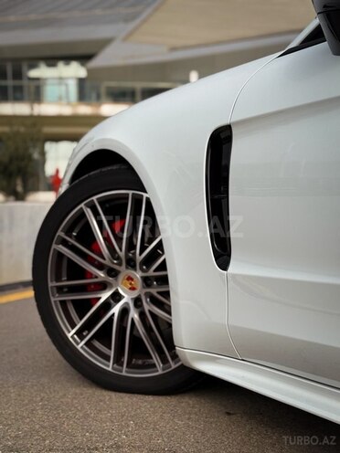Porsche Panamera 2017, 106,000 km - 3.0 l - Bakı