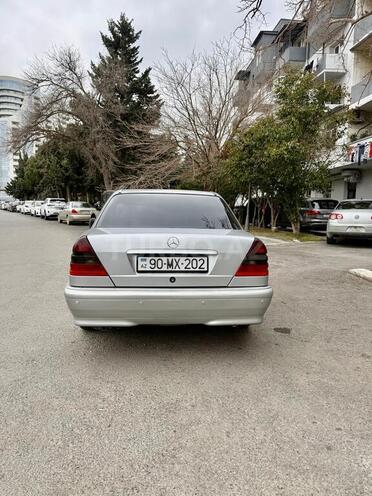 Mercedes C 240 1998, 319,200 km - 2.4 л - Bakı