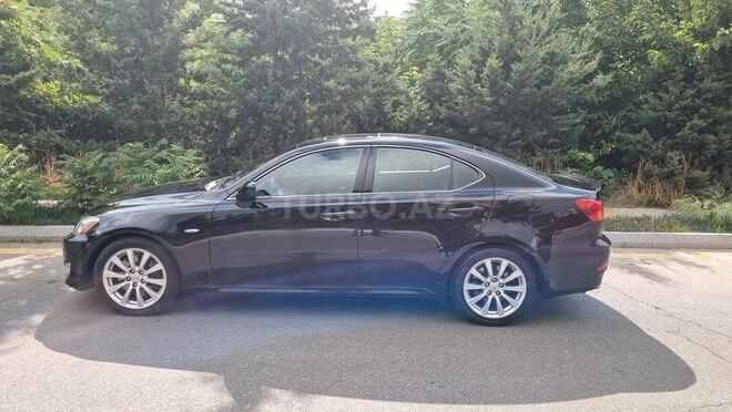 Lexus IS 300-2