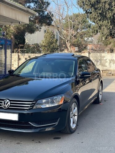 Volkswagen Passat (North America) 2012, 80,000 km - 2.5 л - Bakı