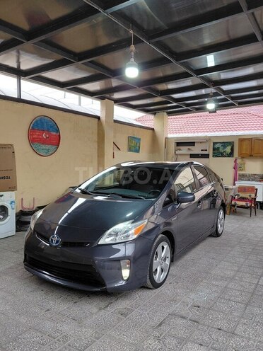 Toyota Prius 2015, 130,559 km - 1.8 л - Bakı