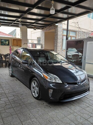 Toyota Prius 2015, 130,559 km - 1.8 л - Bakı