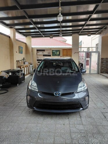 Toyota Prius 2015, 130,559 km - 1.8 л - Bakı