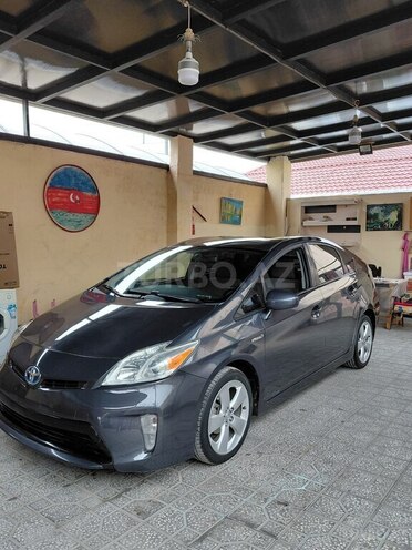 Toyota Prius 2015, 130,559 km - 1.8 л - Bakı