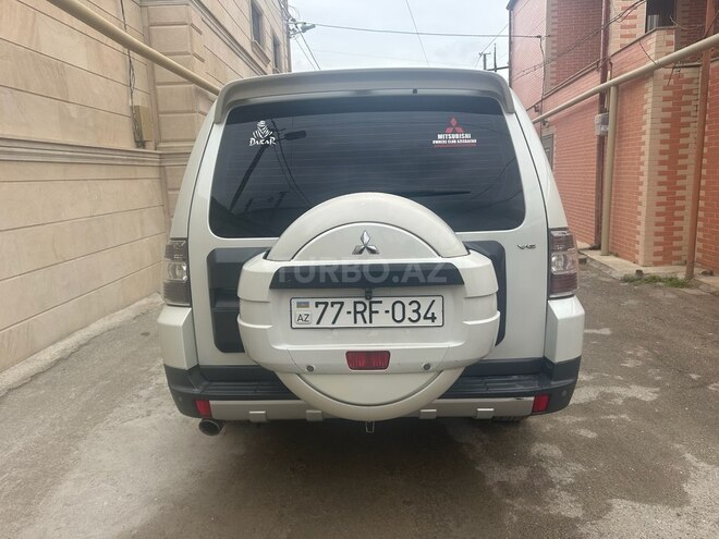 Mitsubishi Pajero 2008, 274,380 km - 3.0 l - Bakı