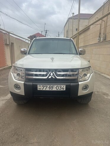 Mitsubishi Pajero 2008, 274,380 km - 3.0 l - Bakı
