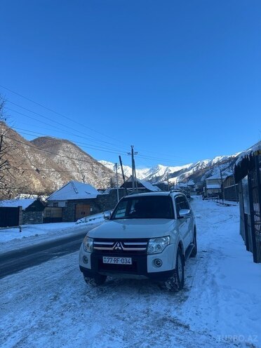 Mitsubishi Pajero 2008, 274,380 km - 3.0 l - Bakı