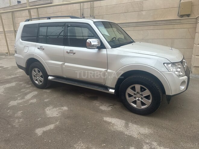 Mitsubishi Pajero 2008, 274,380 km - 3.0 l - Bakı