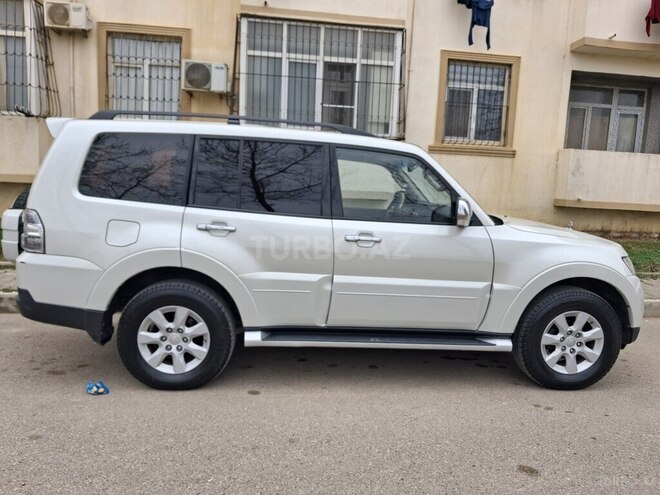 Mitsubishi Pajero 2008, 63,400 km - 3.0 l - Bakı