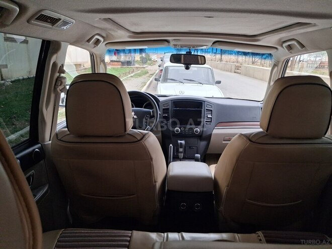 Mitsubishi Pajero 2008, 63,400 km - 3.0 l - Bakı