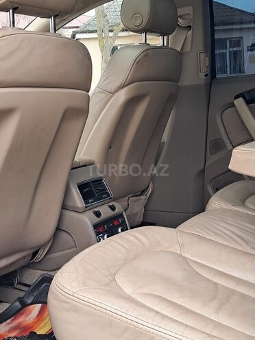 Audi Q7 2006, 294,000 km - 4.2 l - Bakı