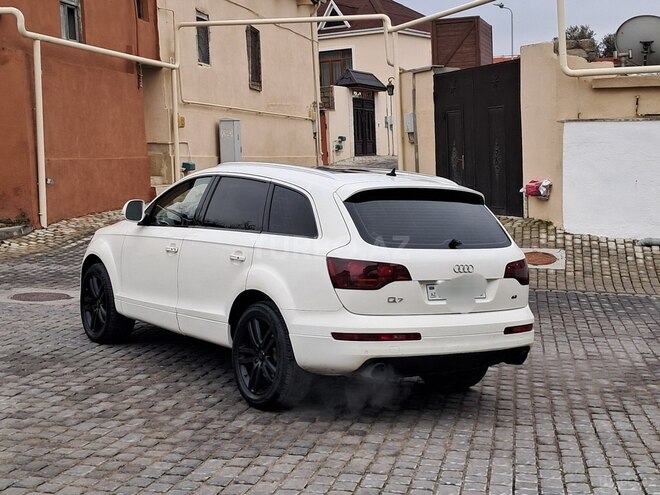 Audi Q7 2006, 294,000 km - 4.2 l - Bakı