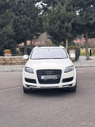 Audi Q7 2006, 294,000 km - 4.2 l - Bakı