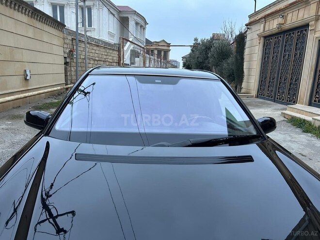 Mercedes E 320-13