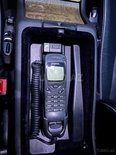 Mercedes E 320-19