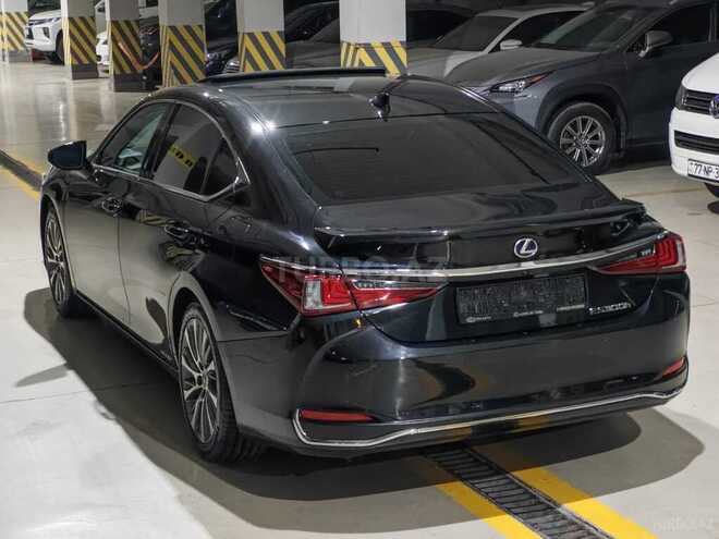 Lexus ES 300h 2021, 56,000 km - 2.5 л - Bakı