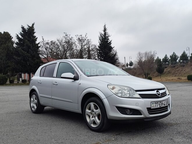 Opel Astra 2008, 271,000 km - 1.4 л - Balakən