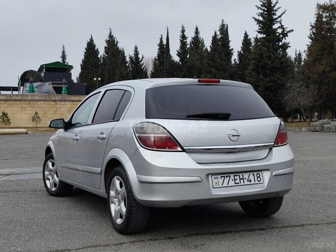 Opel Astra 2008, 271,000 km - 1.4 л - Balakən