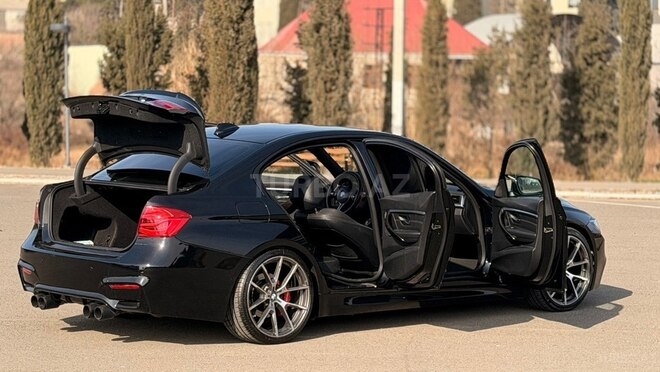 BMW 328 2016, 245,000 km - 2.0 l - Gəncə