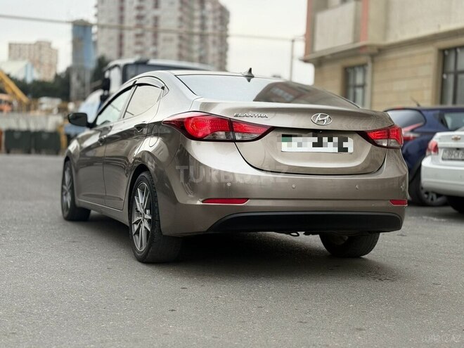 Hyundai Elantra 2015, 205,123 km - 1.8 l - Bakı