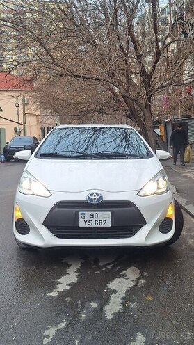 Toyota Aqua 2017, 160,000 km - 1.5 l - Bakı
