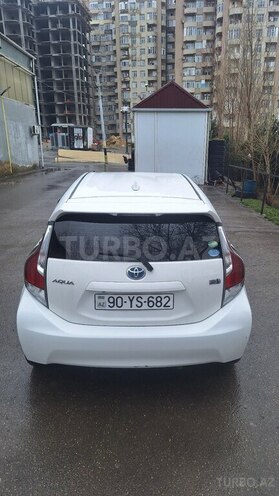 Toyota Aqua 2017, 160,000 km - 1.5 l - Bakı