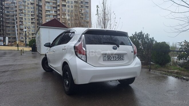 Toyota Aqua 2017, 160,000 km - 1.5 l - Bakı