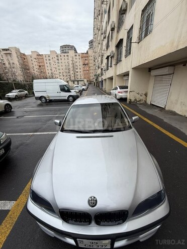BMW 320 2002, 229,900 km - 2.2 l - Bakı
