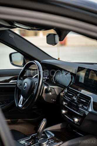 BMW 530 2018, 105,000 km - 2.0 l - Bakı