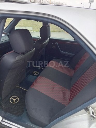 Mercedes C 200 1995, 318,000 km - 2.0 l - Bakı