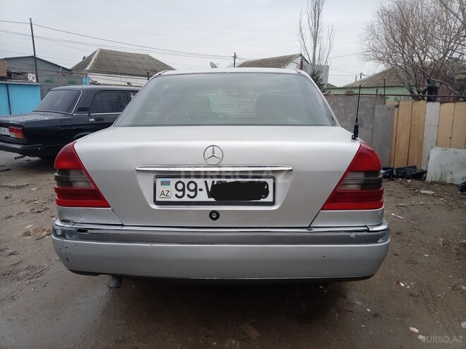 Mercedes C 200 1995, 318,000 km - 2.0 l - Bakı