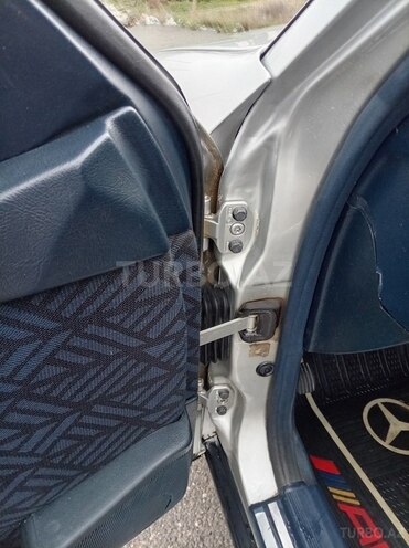 Mercedes C 200 1995, 318,000 km - 2.0 l - Bakı