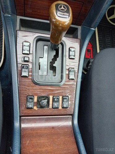 Mercedes C 200 1995, 318,000 km - 2.0 l - Bakı