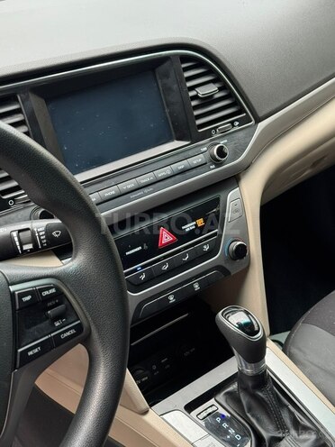 Hyundai Elantra 2017, 177,028 km - 2.0 l - Bakı