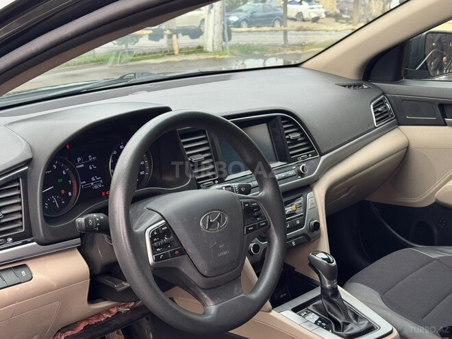 Hyundai Elantra 2017, 177,028 km - 2.0 l - Bakı