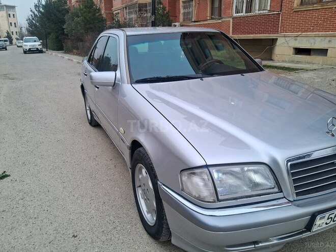 Mercedes C 180 1997, 337,000 km - 1.8 л - Bakı