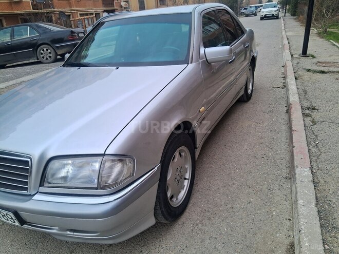 Mercedes C 180 1997, 337,000 km - 1.8 л - Bakı