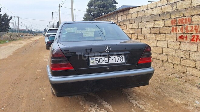 Mercedes C 220 1998, 353,000 km - 2.2 l - Bakı