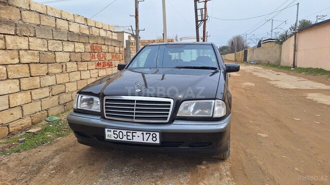 Mercedes C 220 1998, 353,000 km - 2.2 l - Bakı