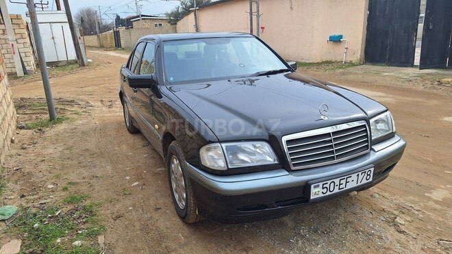 Mercedes C 220 1998, 353,000 km - 2.2 l - Bakı